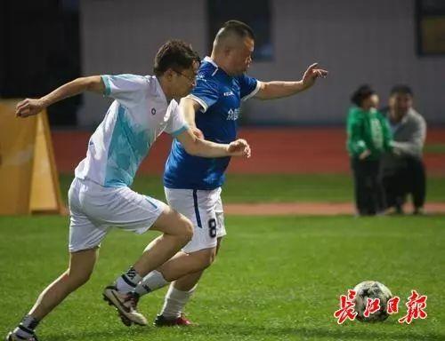 安博体育网站-关于鏖战五局，赤焰军团终于赢下生死局，网友热议不断的信息